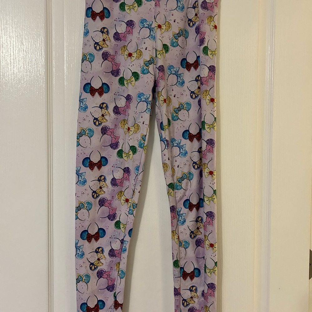 5 for $15 EUC Minnie Ears Leggings OS